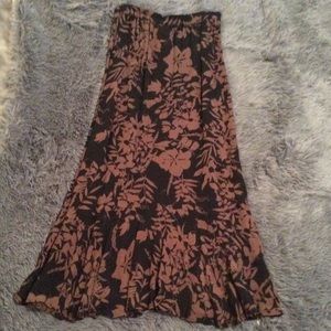 3 for $20 Chico’s 1 long skirt flawless!